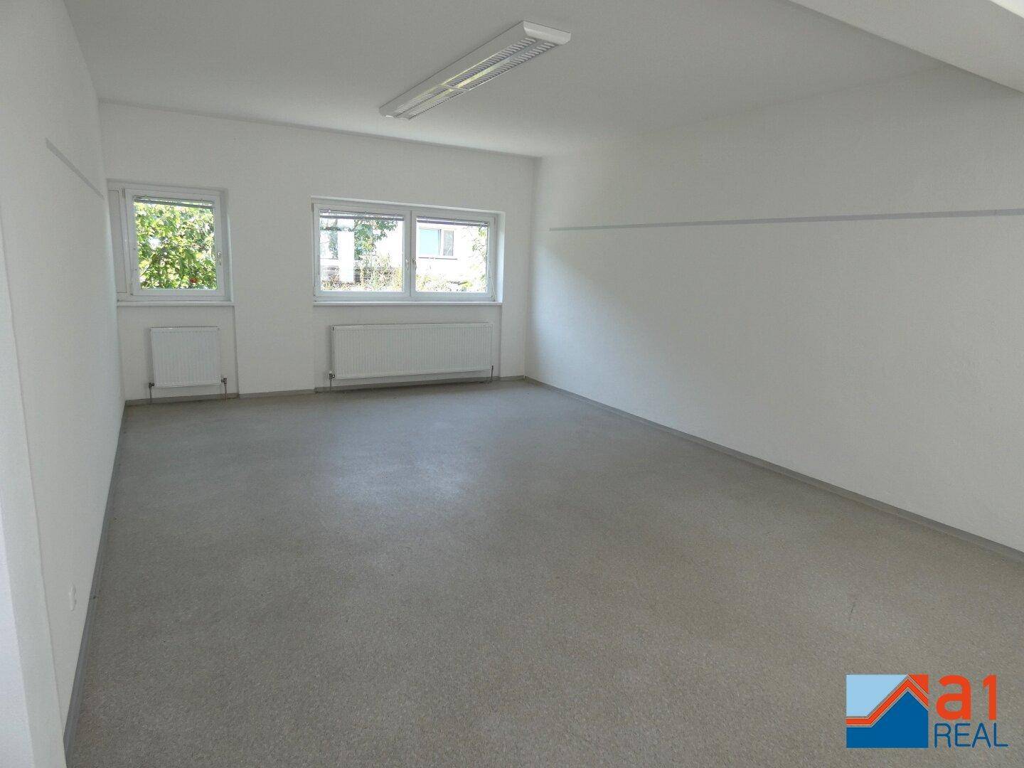 Großzügiges Büro in Traun zu mieten! – pohled 4