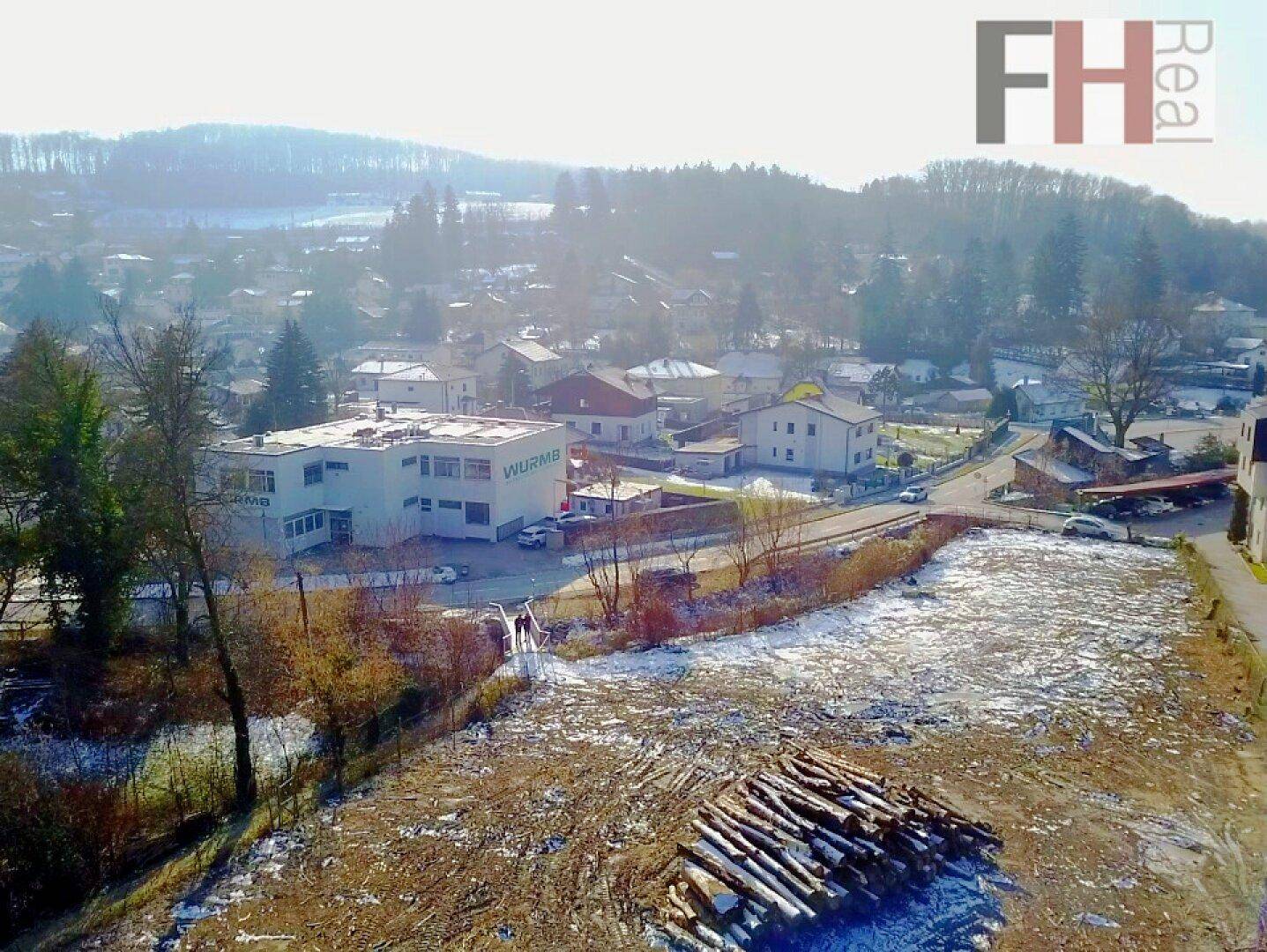 Bauträgerprojekt, herrliche Fernsicht, baubewilligte WNFL 1.352m², Grundstück 3.674m², zentrale Lage! - Mehr
