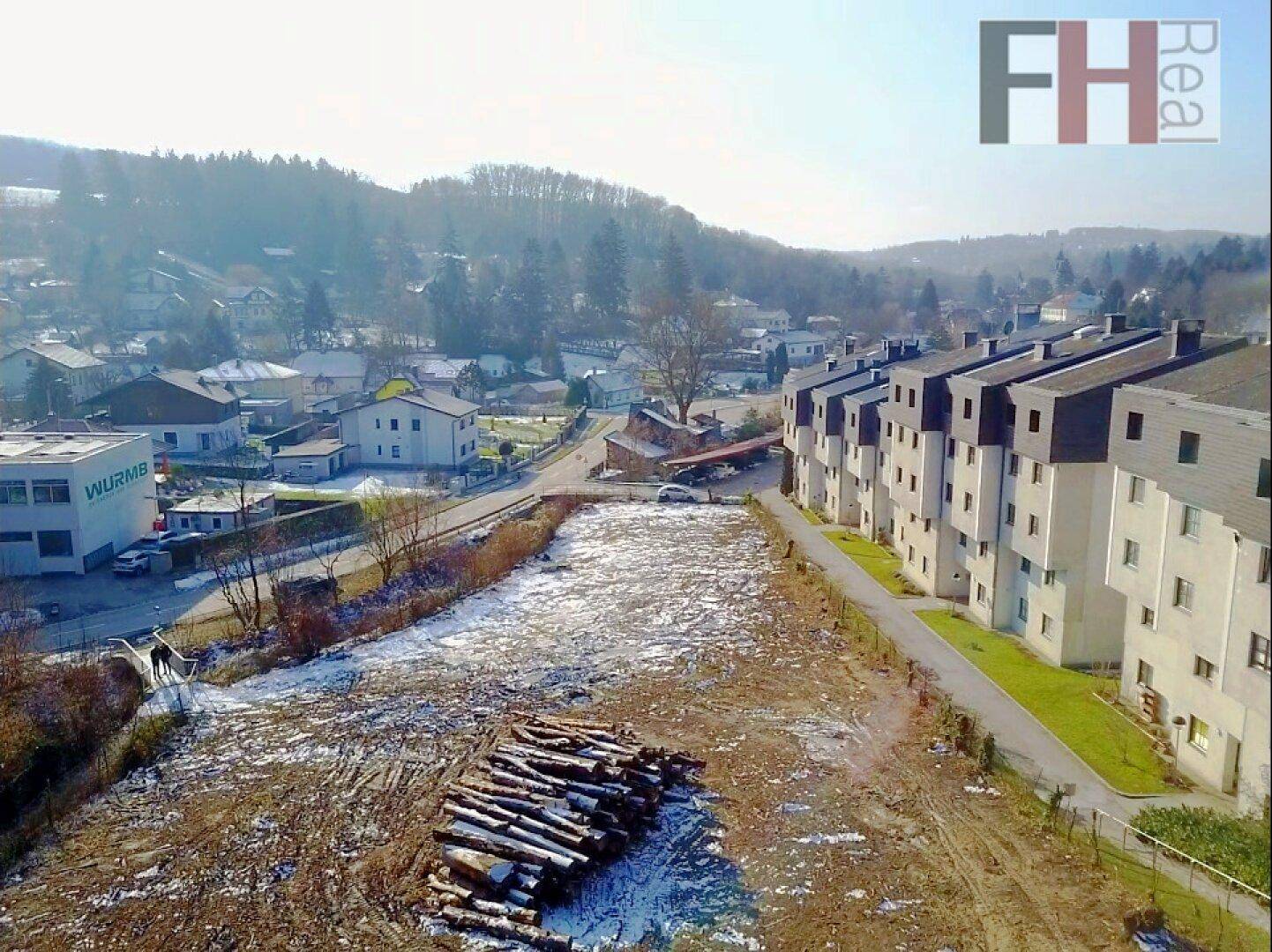 Bauträgerprojekt, herrliche Fernsicht, baubewilligte WNFL 1.352m², Grundstück 3.674m², zentrale Lage! - Ansicht 2