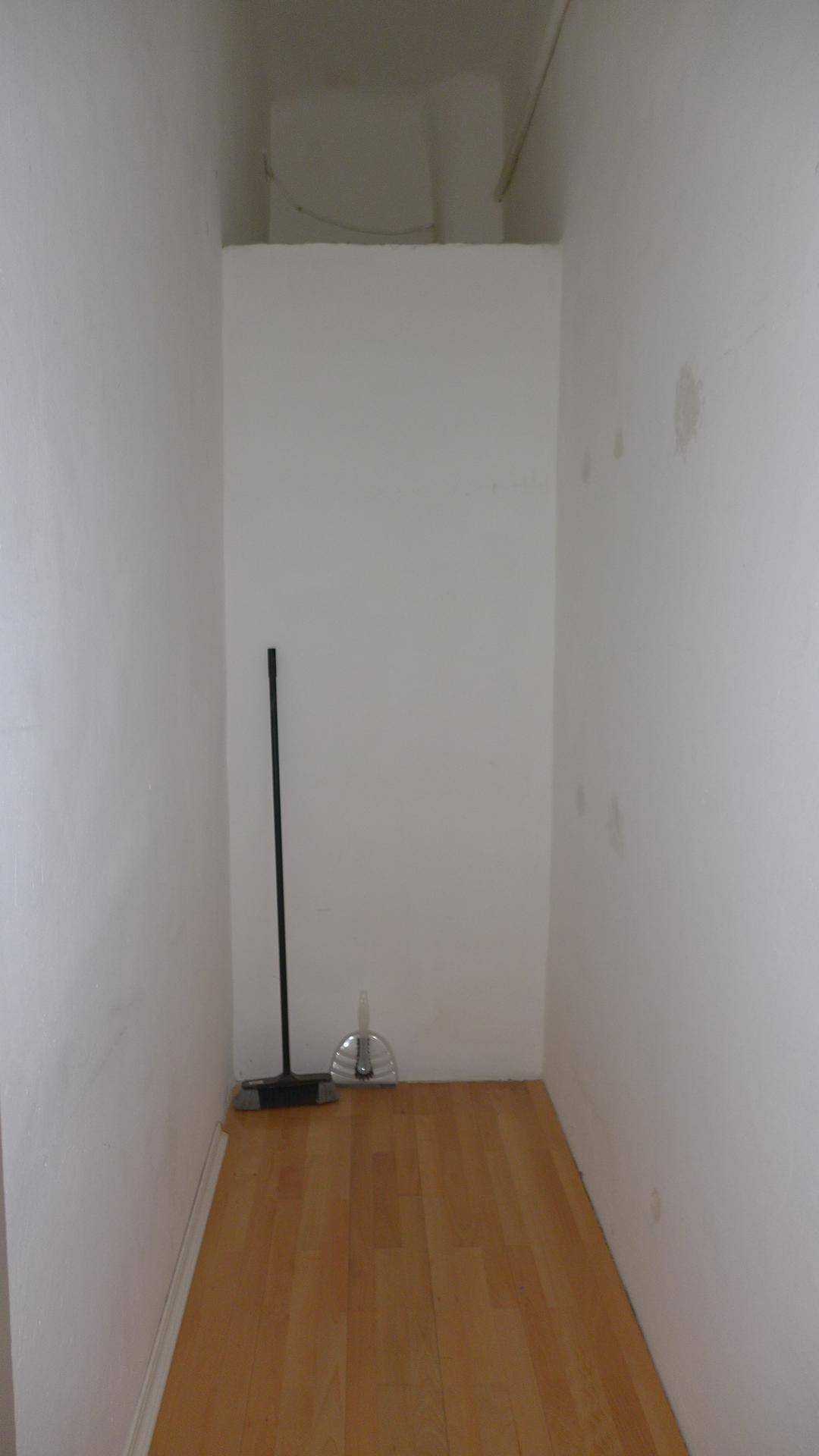 L1100494