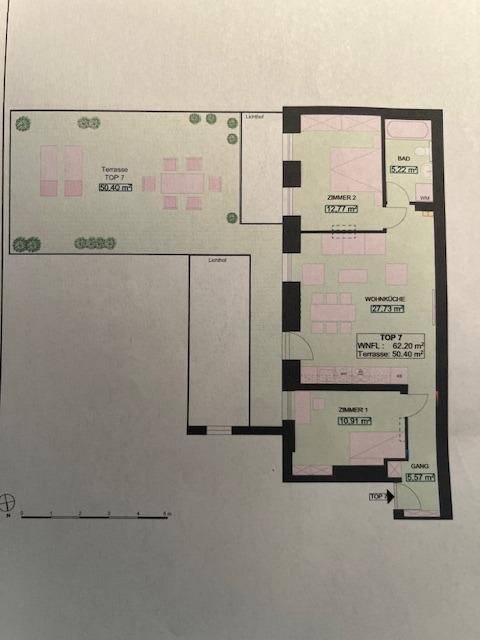 Grundriss der Wohnung TOP 7 mit zwei Schlafzimmern, Wohnküche und weitläufiger Terrasse.