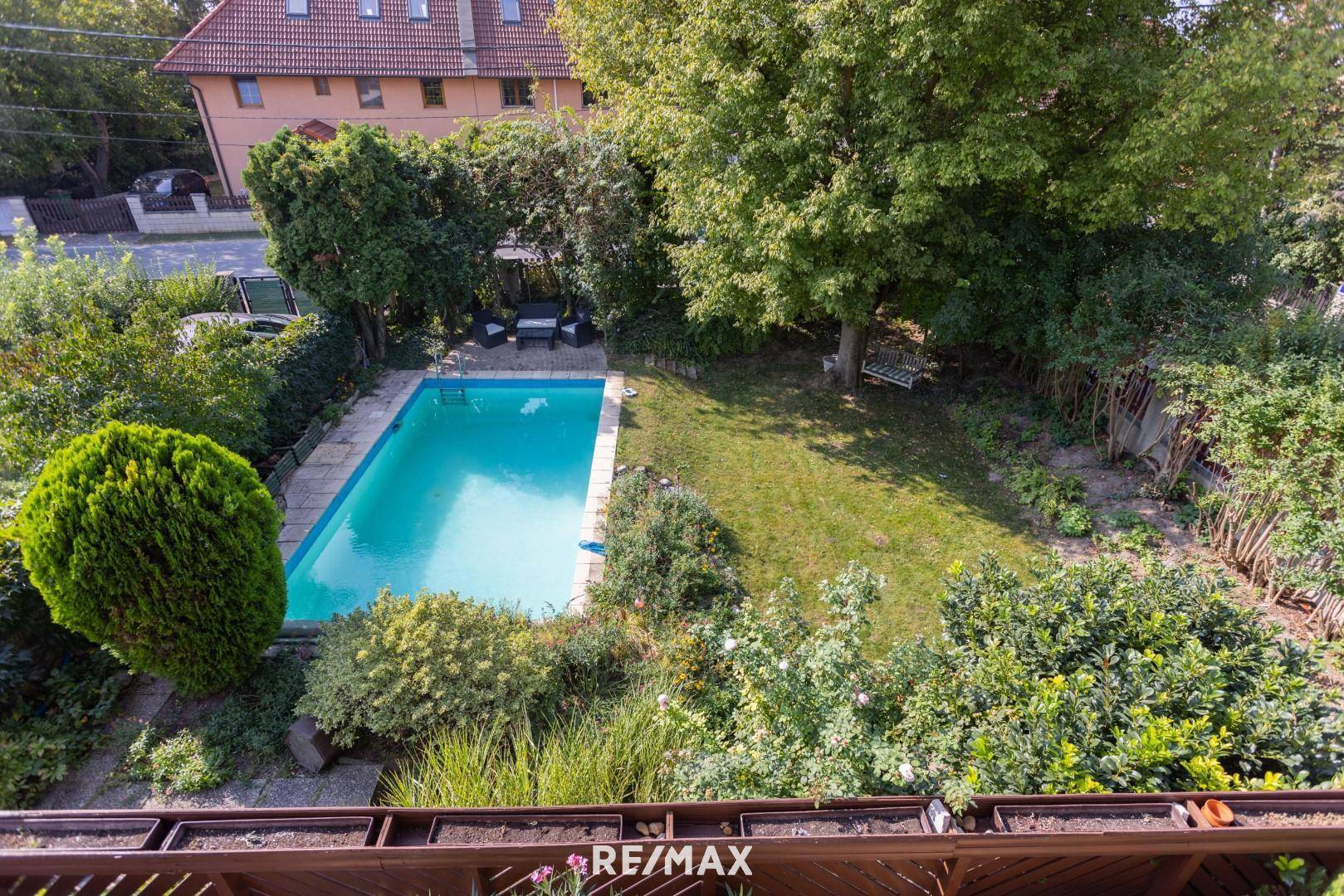 OG - Balkon - Blick in den Garten