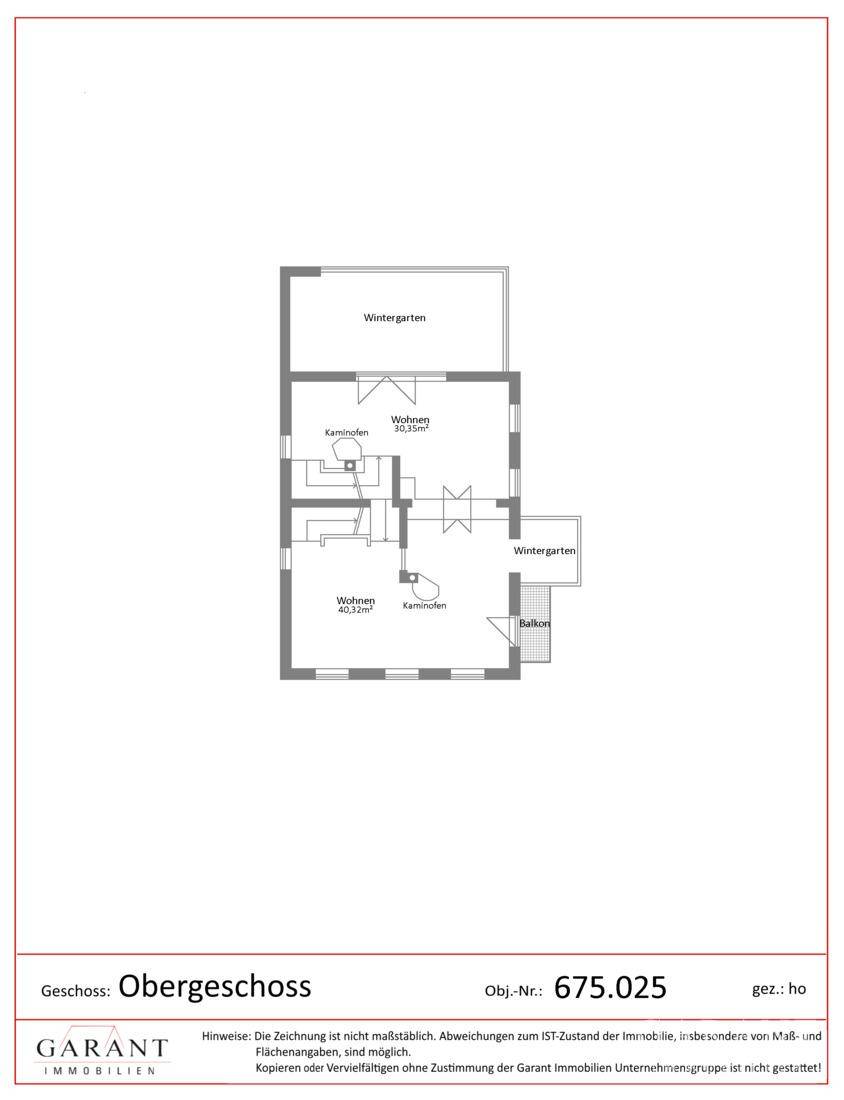 Grundriss des Obergeschosses mit zwei Wohnbereichen, Wintergärten und einem Balkon.