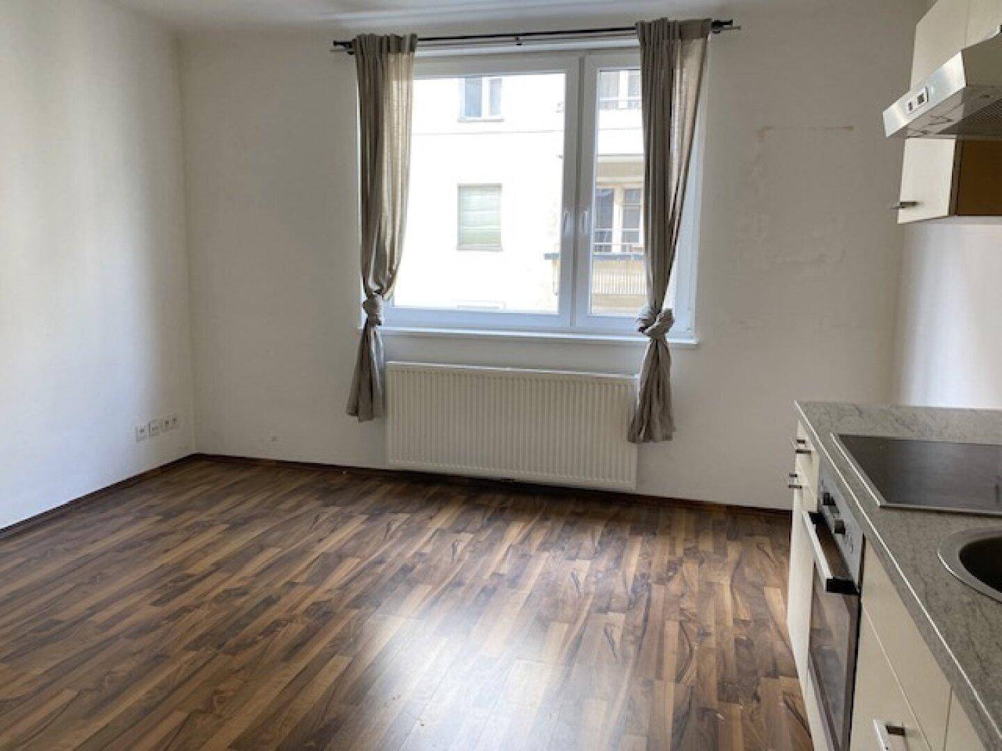 Zimmer 1