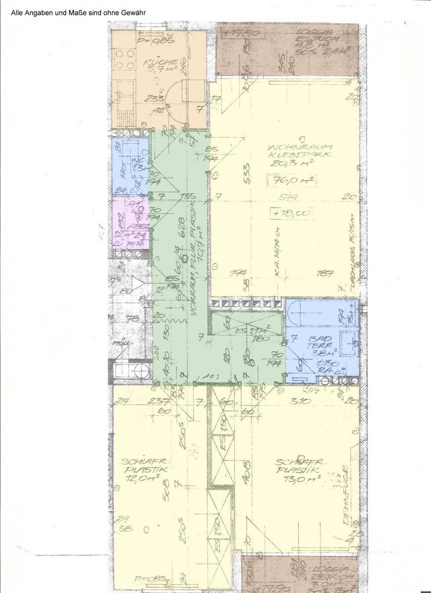 Grundriss einer Wohnung mit Küche, Wohnzimmer, zwei Schlafzimmern, Bad, separatem WC und Loggien.