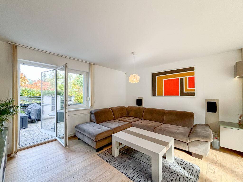 Charmante Doppelhaushälfte mit Garten und Terrasse in ruhiger Siedlungslage - Ansicht 3