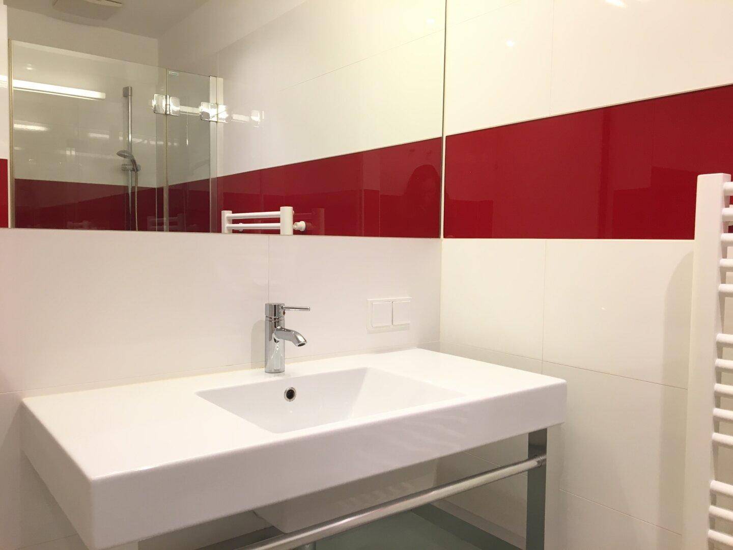Sonnige 2 Zimmer-Balkonwohnung bei U3/Ottakring – další