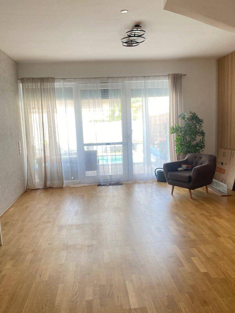 Neuwertiges 5-Zi-Haus in Alland, 182m², 2 Terrassen, Erdwärme, Fußbodenheizung, €589.000 – pohled 5