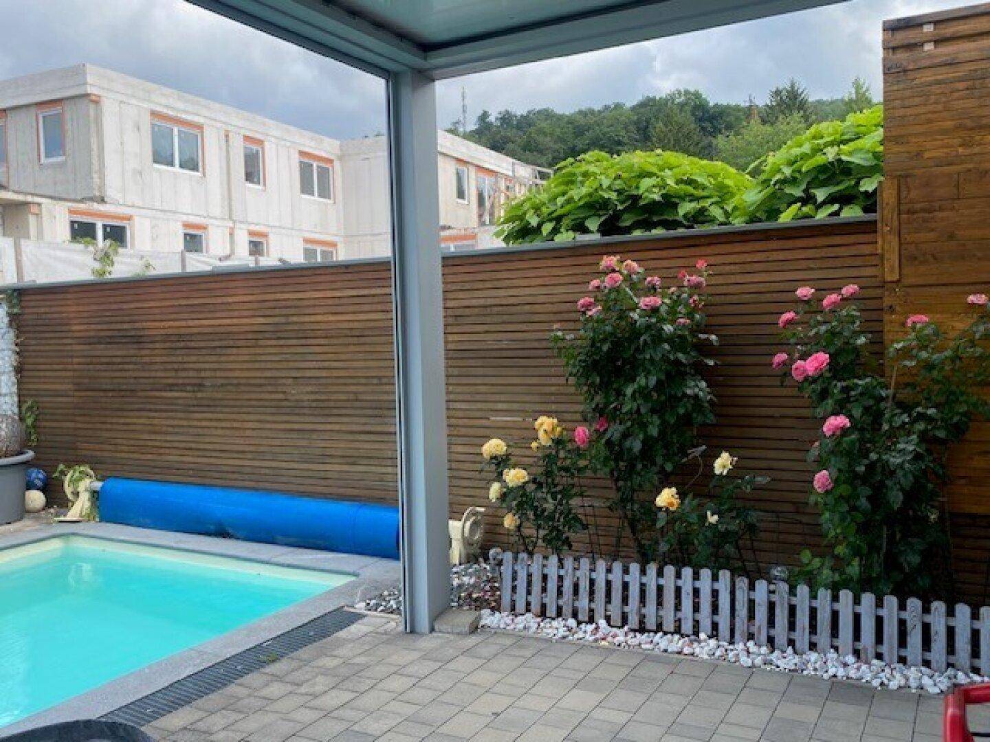 Neuwertiges 5-Zi-Haus in Alland, 182m², 2 Terrassen, Erdwärme, Fußbodenheizung, €589.000 – pohled 2