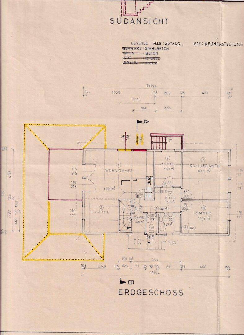 Detaillierter Grundriss des Erdgeschosses mit Wohnzimmer, Küche, Schlafzimmer und Bad.