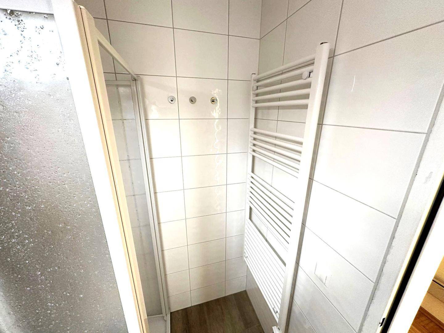 Badezimmer m.Handtuchheizung