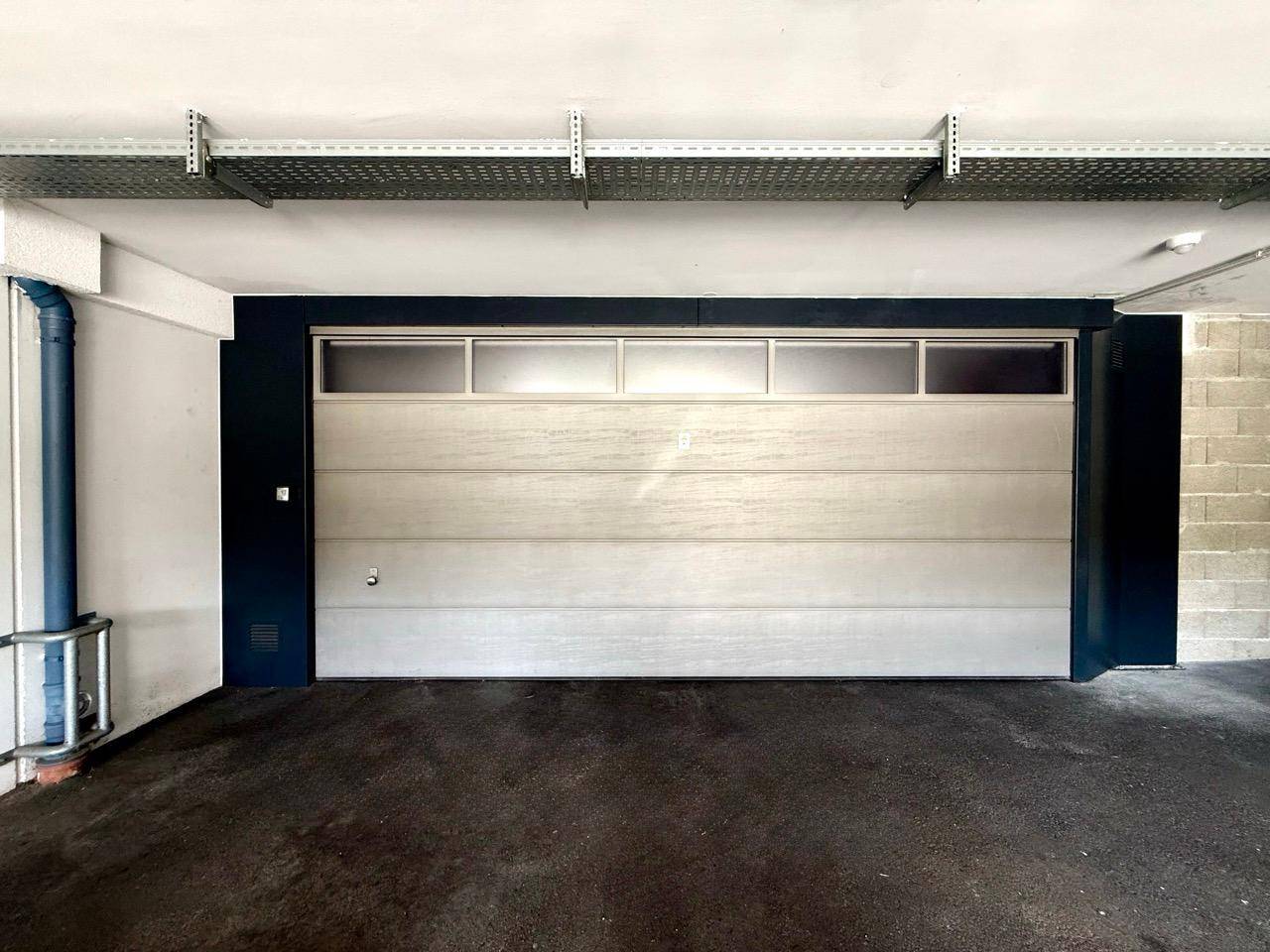 3fach Garage mit Sektionaltor