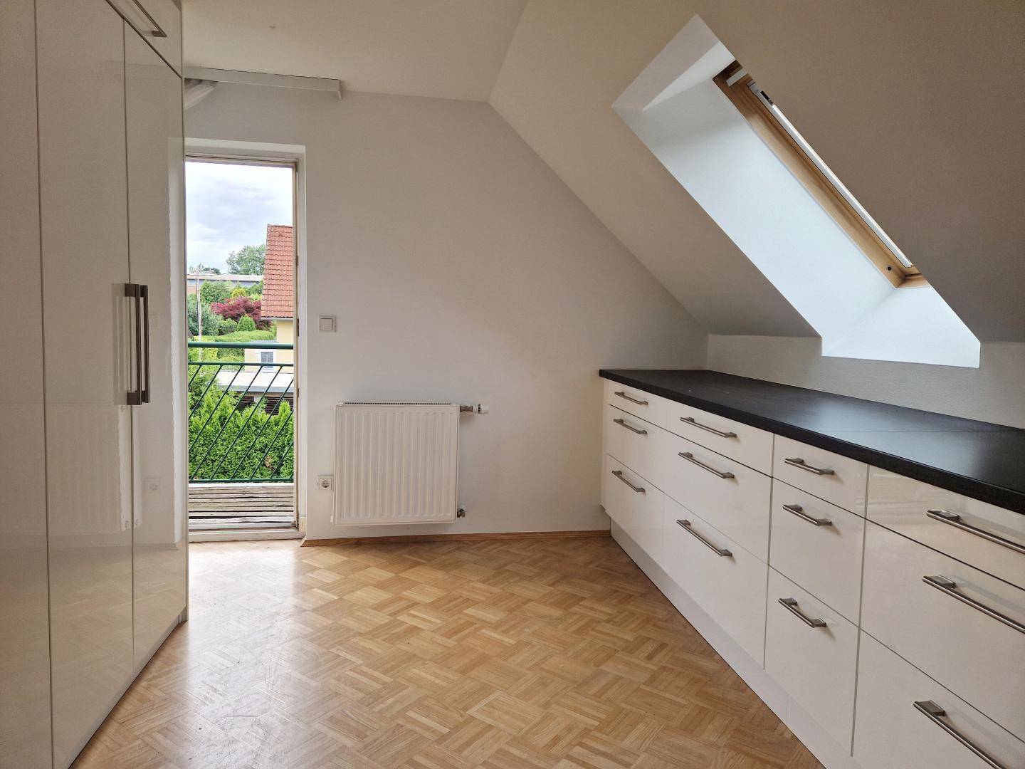 Zimmer 2 OG
