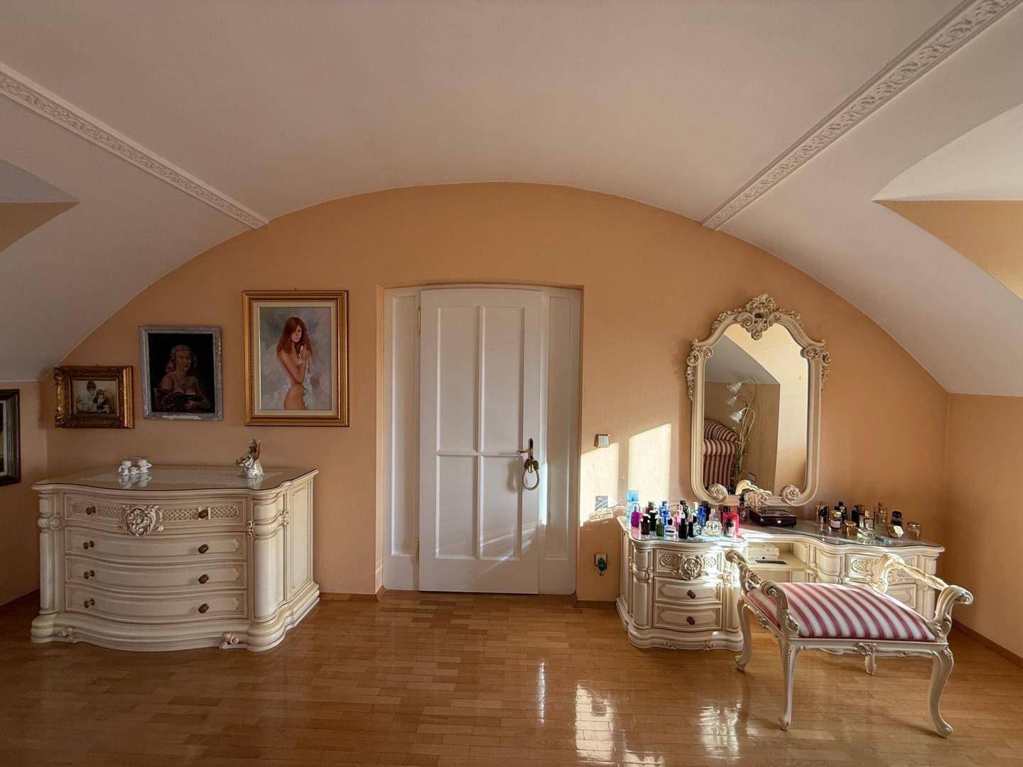 Masterbedroom