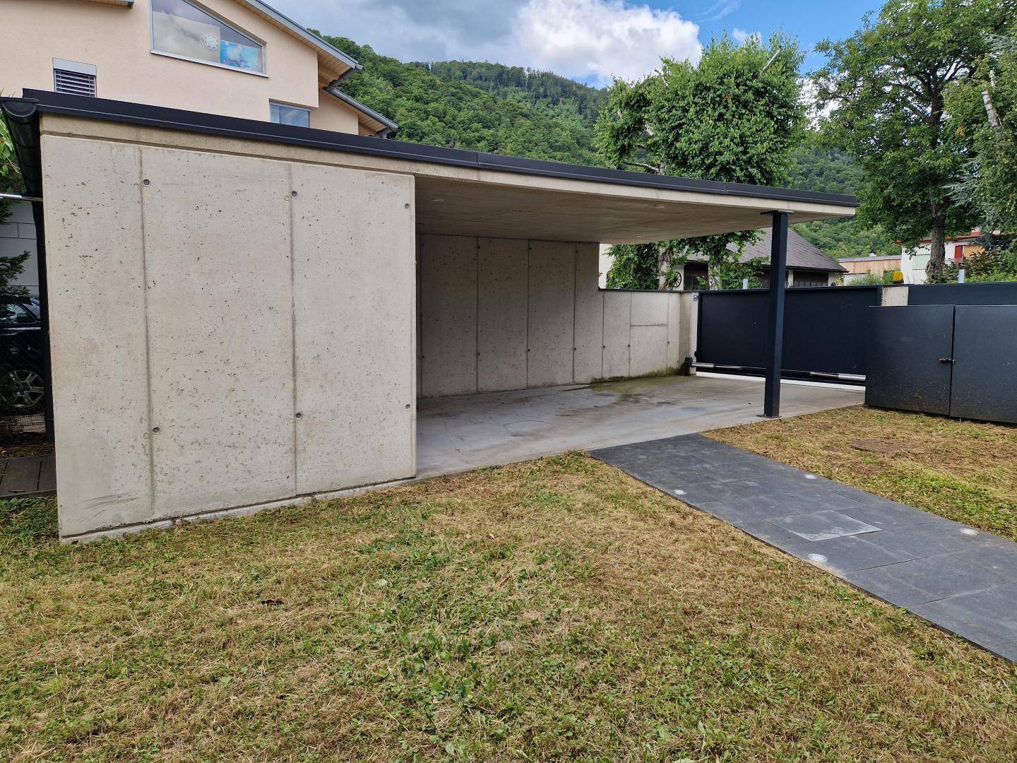 Carport mit Abstellraum