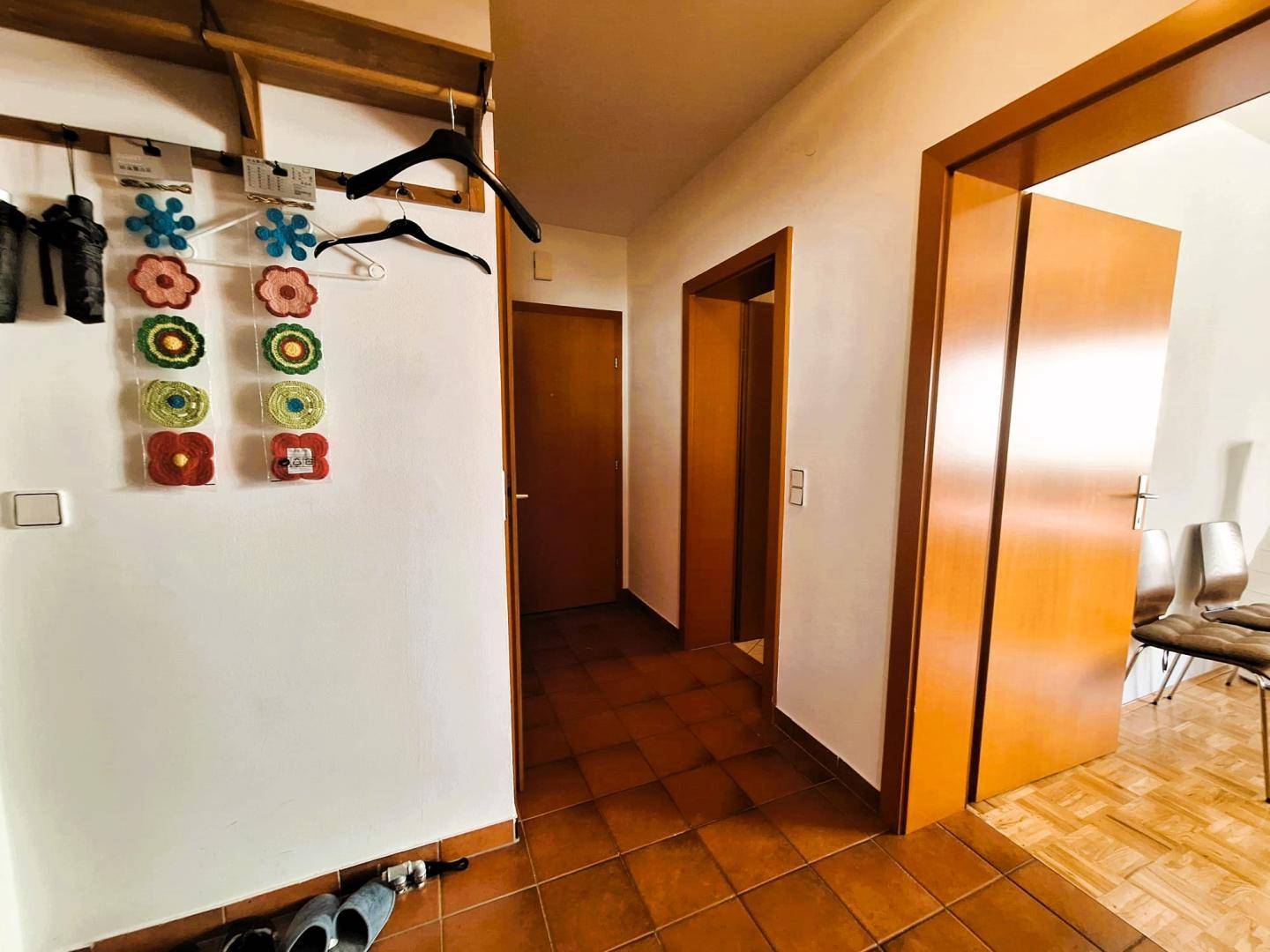 Wohnen im Annenviertel ! Komplett eingerichtete Mietwohnung in der Niesenbergergasse - Ansicht 2