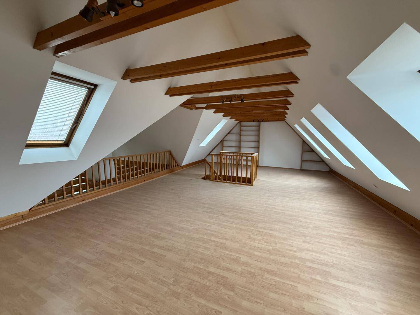 Attraktives Mehrparteienhaus in Graz-St. Peter – Anlageobjekt und /oder zur Eigennutzung! – pohled 3