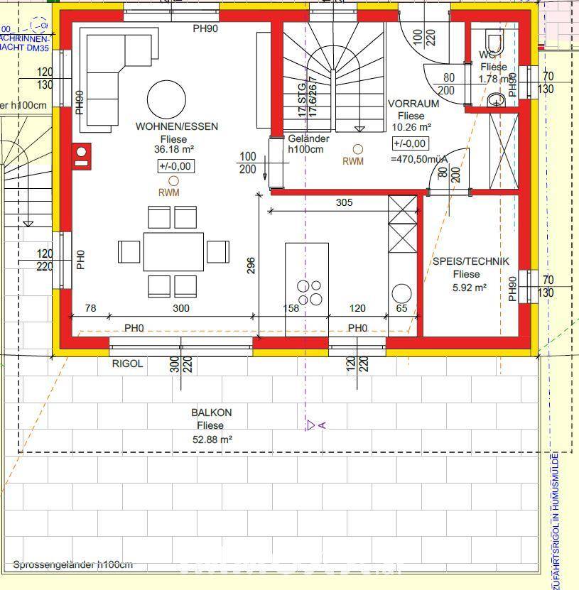 Grundriss des Erdgeschosses mit offenem Wohn-Essbereich, Speis, Vorraum und großem Balkon.