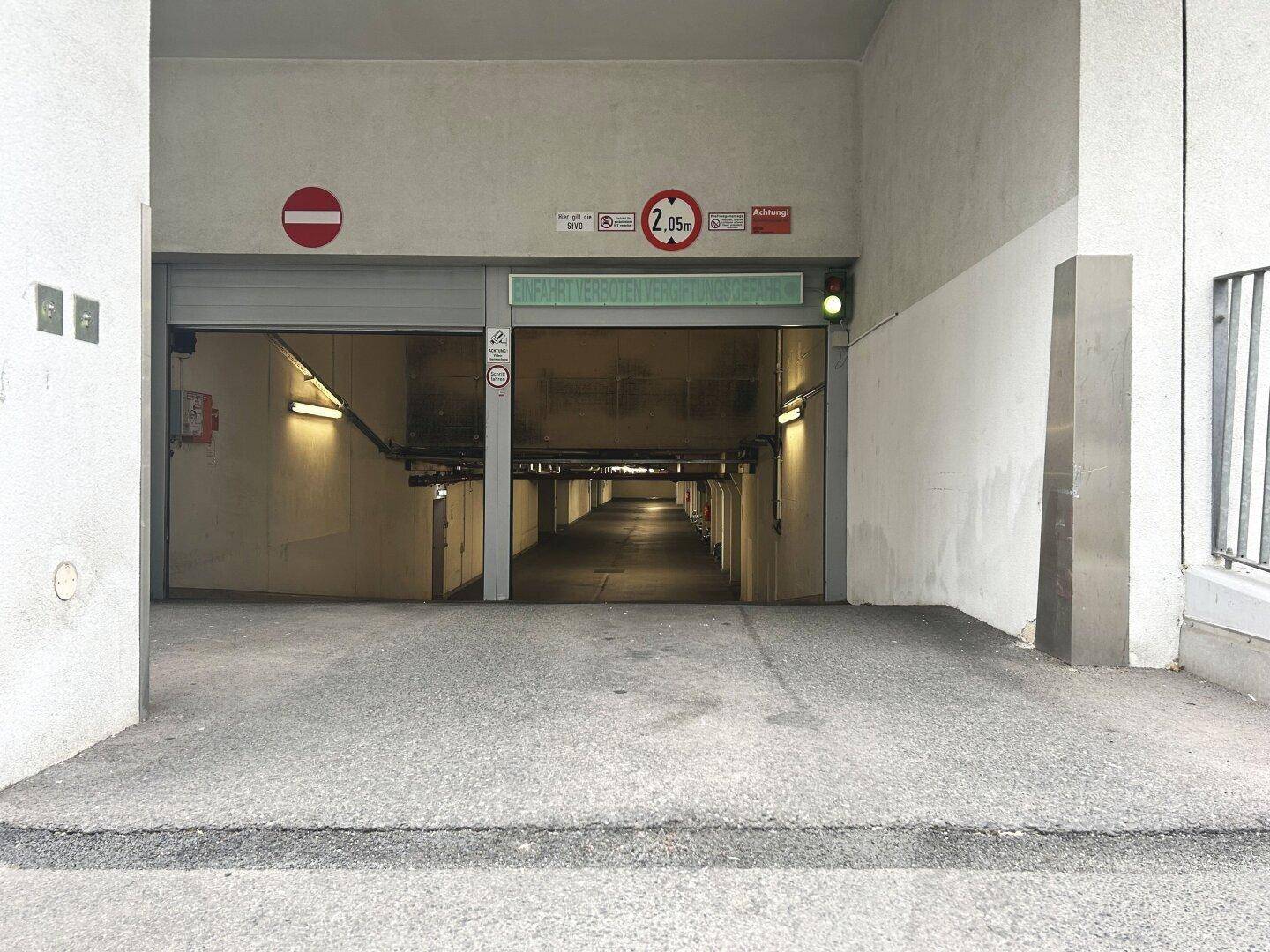Einfahrt