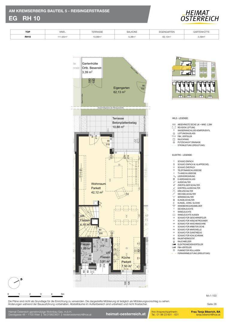 Grundriss des Erdgeschosses mit offenem Wohnbereich, Küche, Terrasse und privatem Garten.