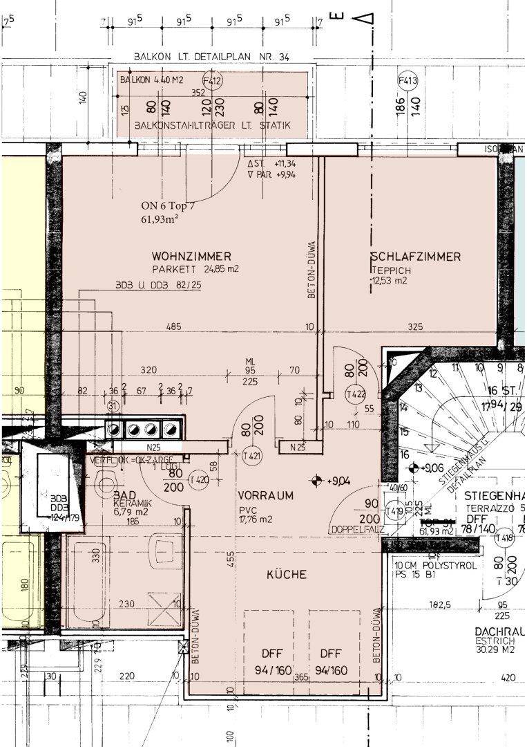 Grundriss einer Wohnung mit Wohnzimmer, Schlafzimmer, Küche, Bad und einem Balkon.