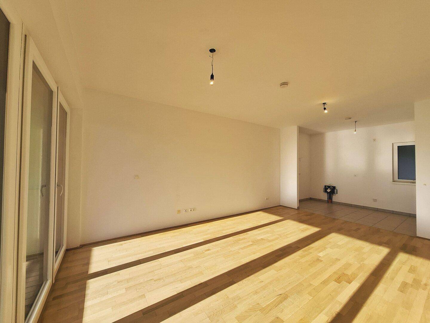 Helle 2-Zimmer-Wohnung mit Loggia in Mitten von Pöchlarn - Mehr