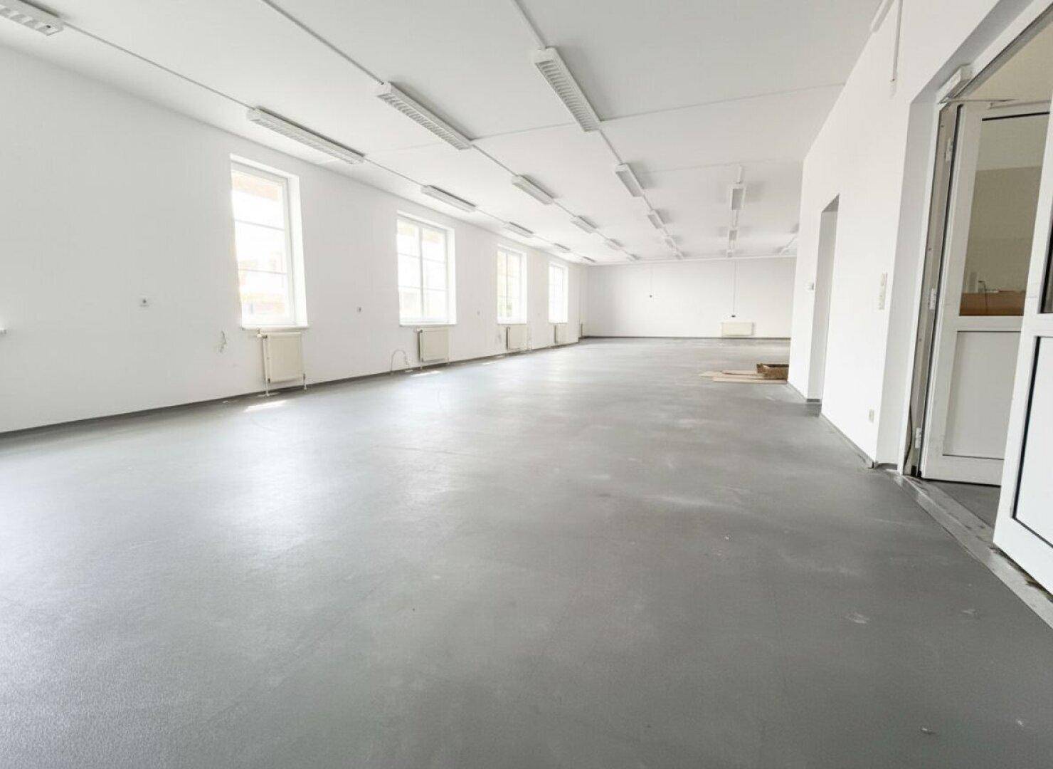 Attraktives Geschäftslokal in Hofamt Priel, Top Lage - Ansicht 2