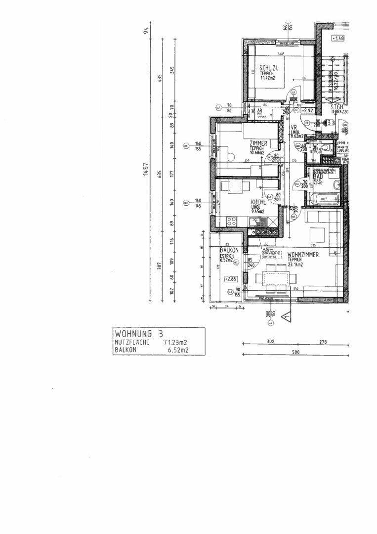 Grundriss der Wohnung 3 mit Balkon, Küche, Wohnzimmer und mehreren Schlafzimmern.