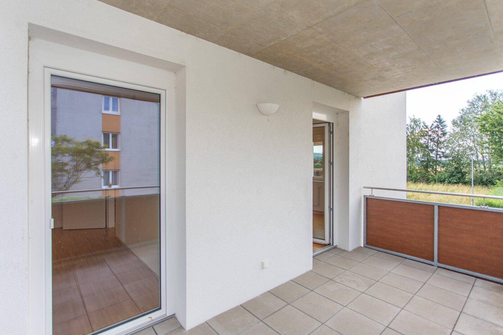 4 Balkon