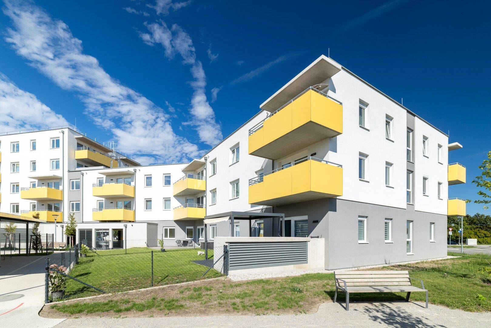 3 Außen