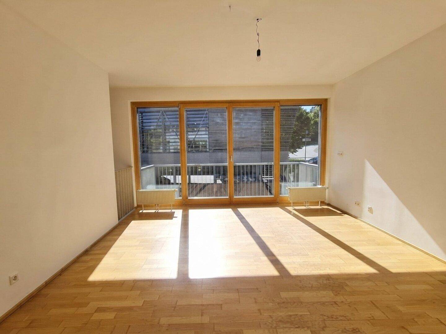 1 Wohnzimmer