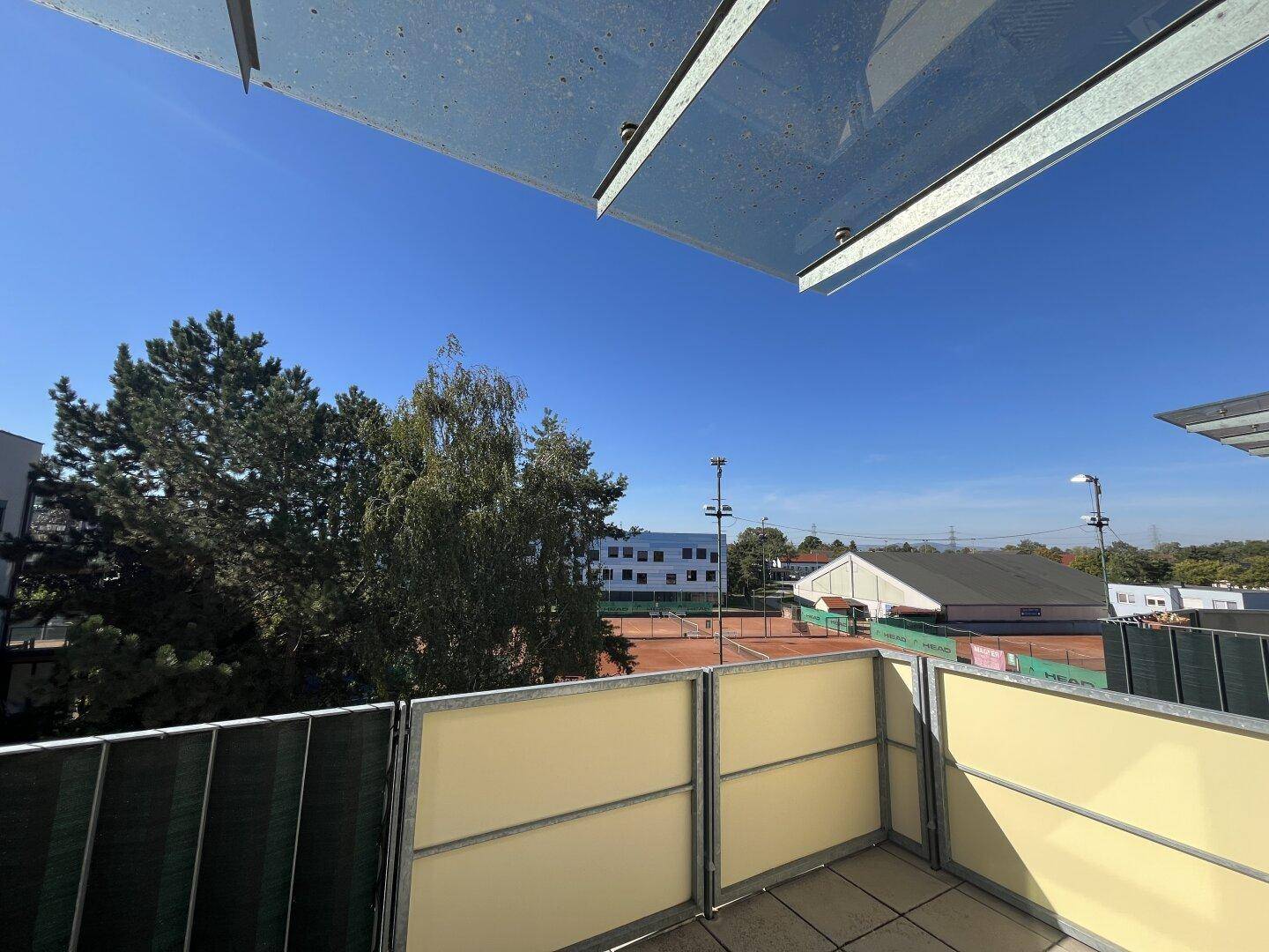 3 Balkon