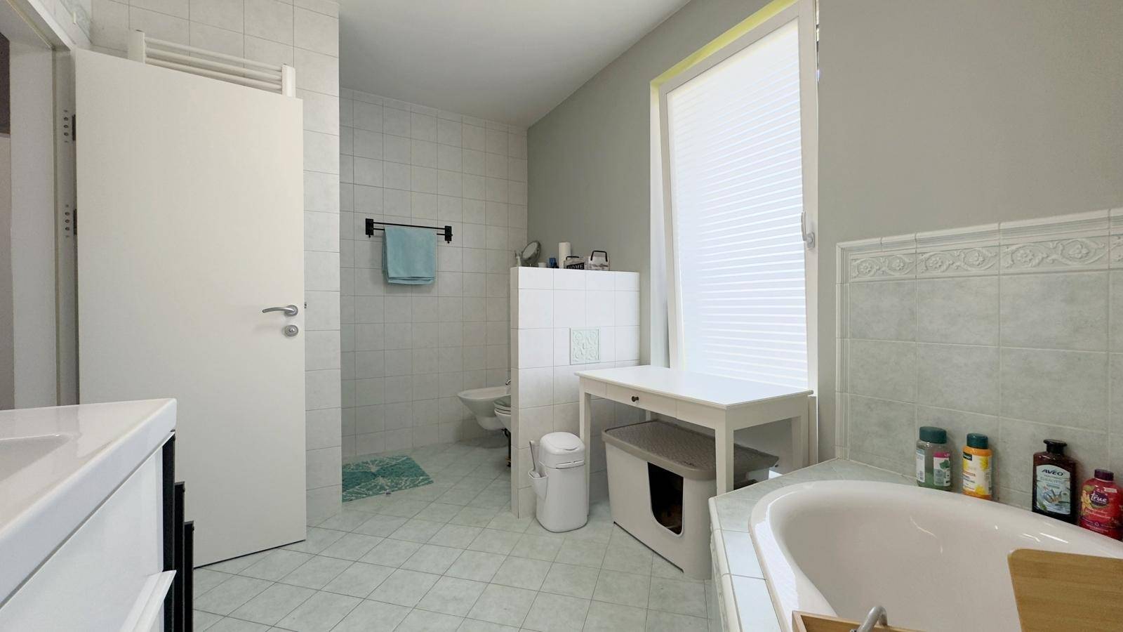 Badezimmer Haushälfte links