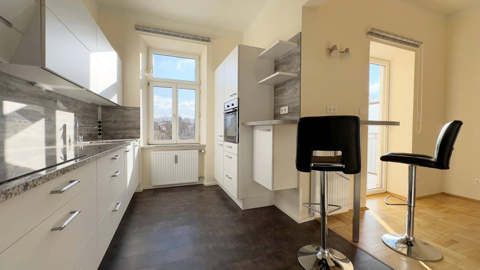 Stilvolle 2,5 Zimmer-Altbauwohnung am Lendkanal. - Widok 2