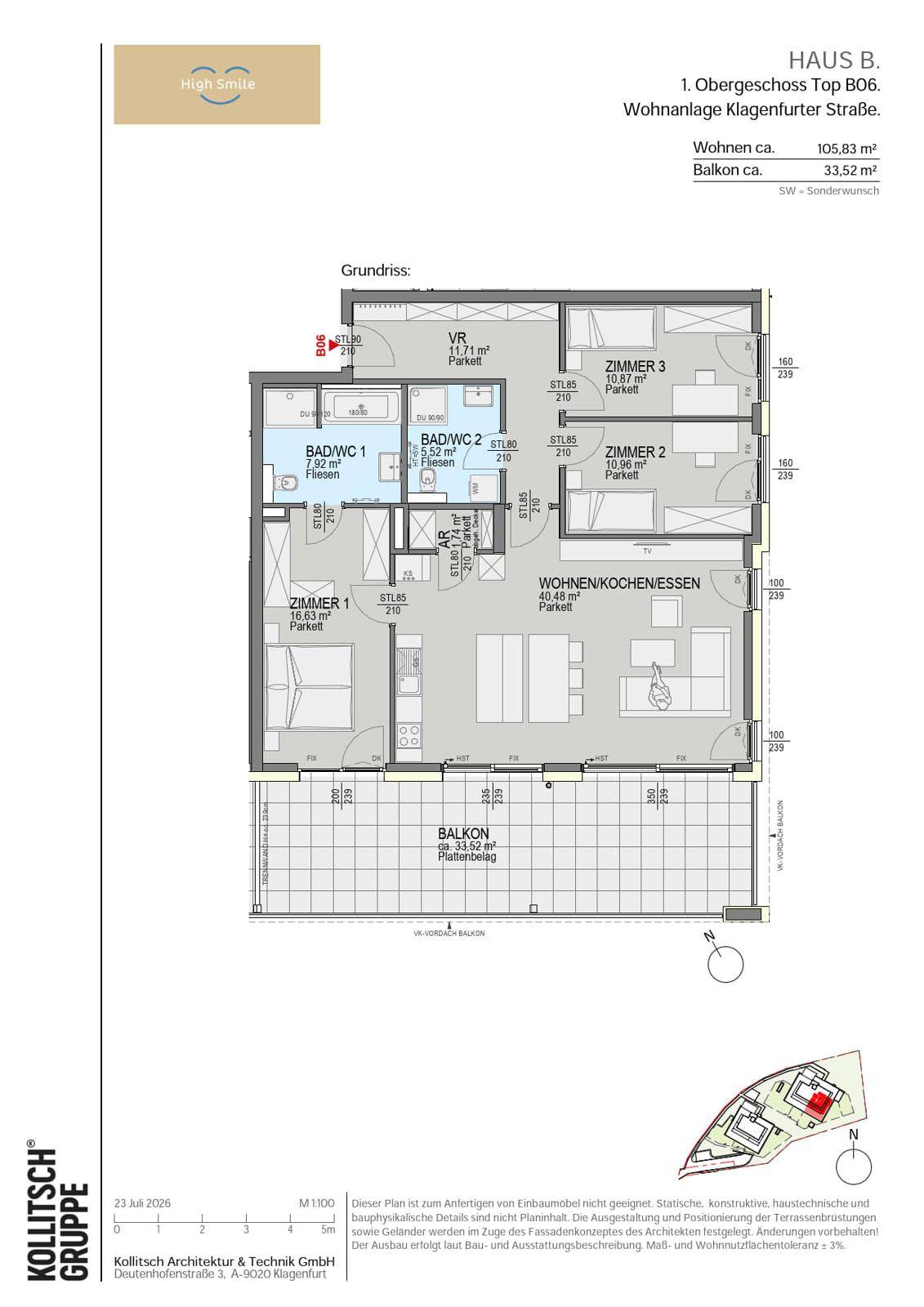 Grundriss einer Wohnung mit drei Zimmern, offenem Wohn-Essbereich, zwei Bädern und einem großen Balkon.