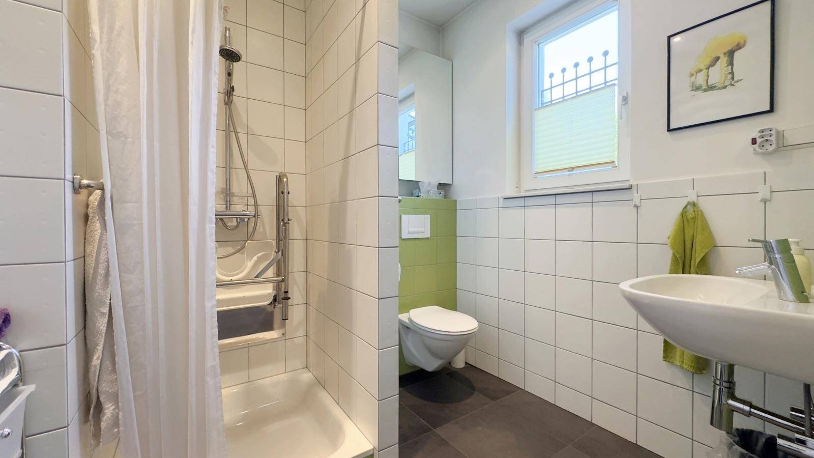 Badezimmer Haushälfte rechts