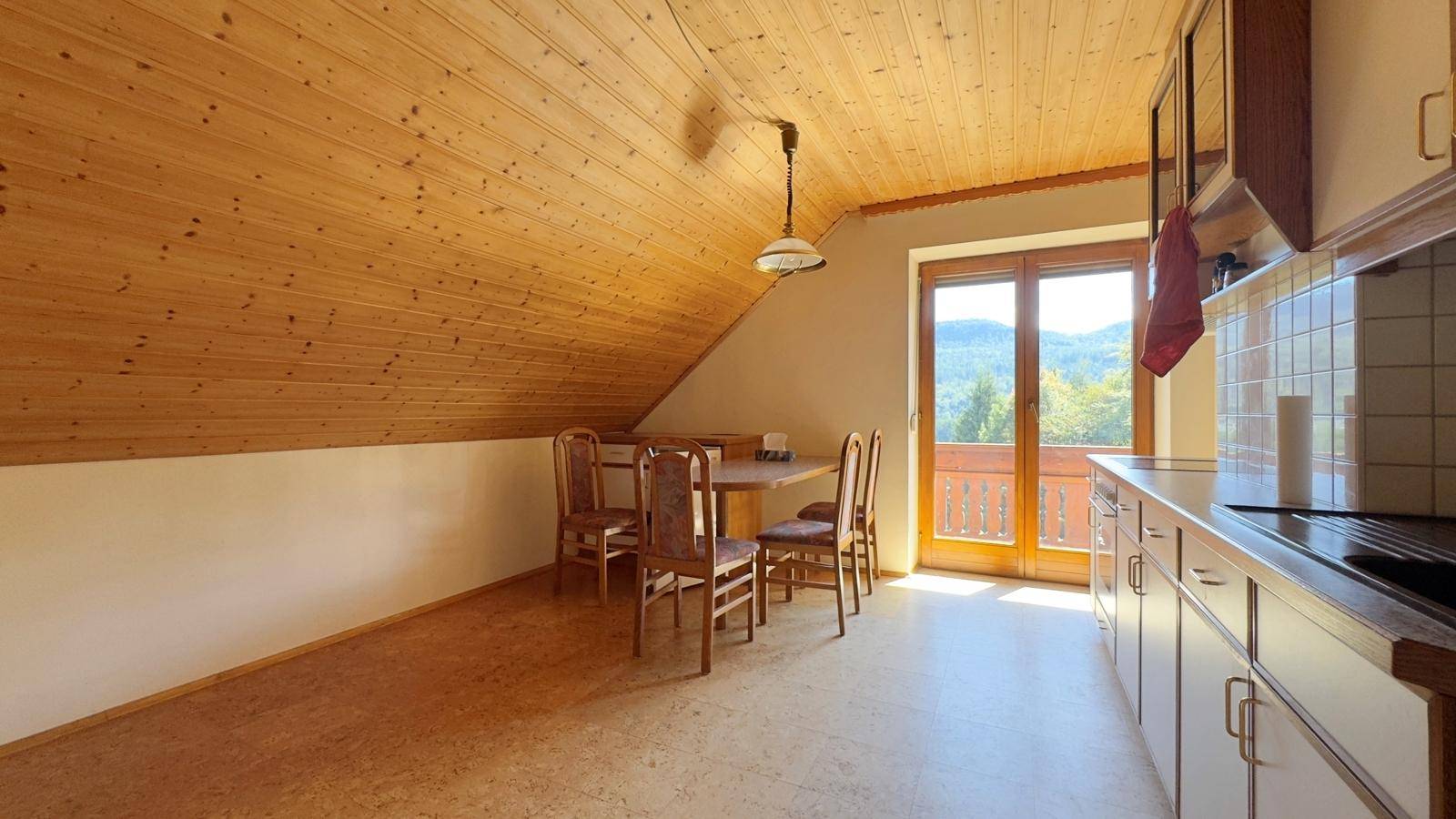 Küche/Zimmer OG