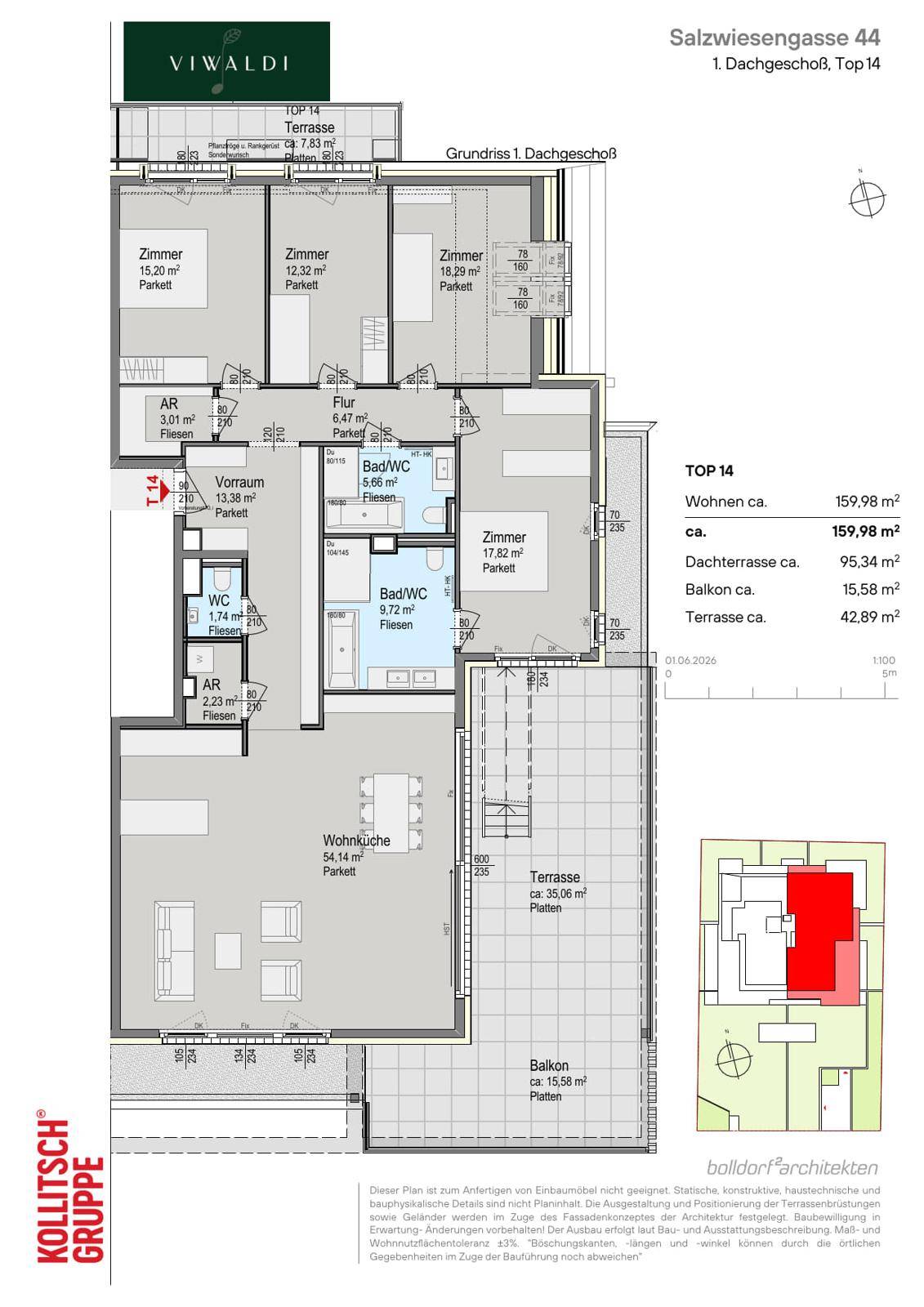 Grundriss des ersten Dachgeschosses mit Wohnküche, mehreren Zimmern, Bädern, großer Terrasse und Balkon.