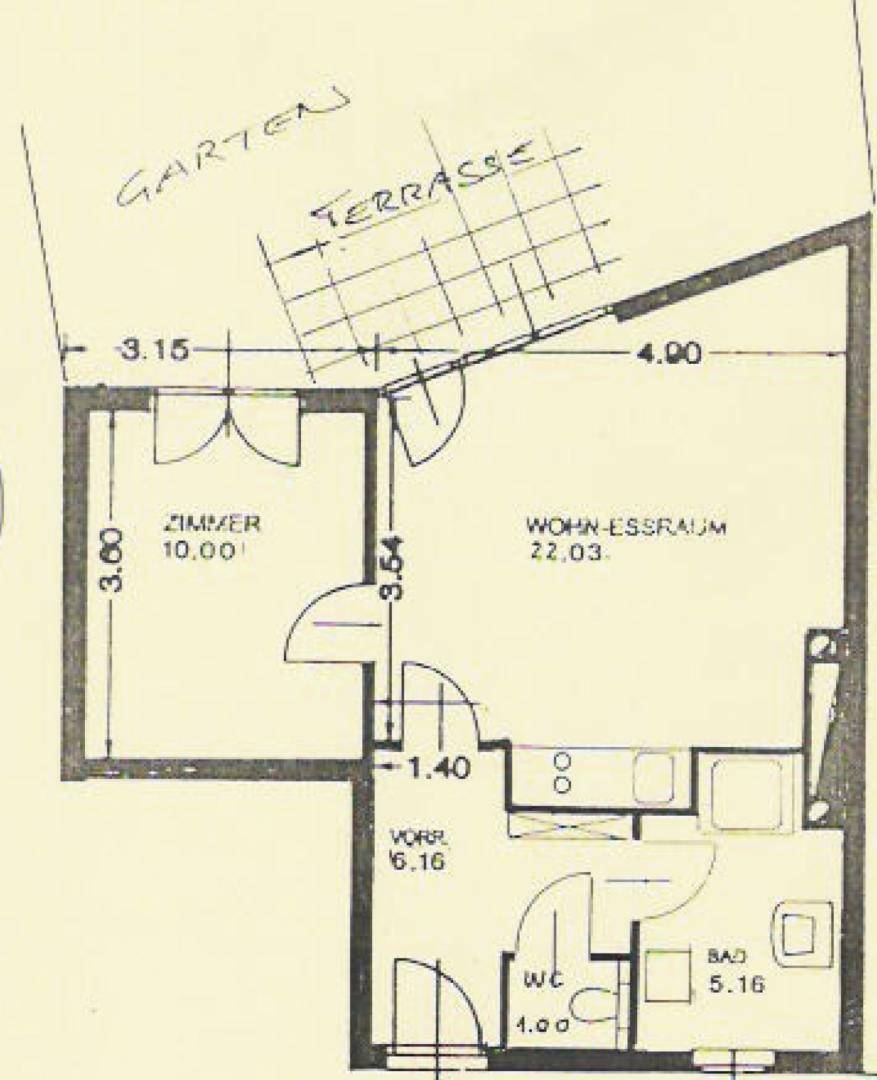 Grundriss zeigt eine Wohnung mit Wohn-Essbereich, Zimmer, Bad, WC, Garten und Terrasse.