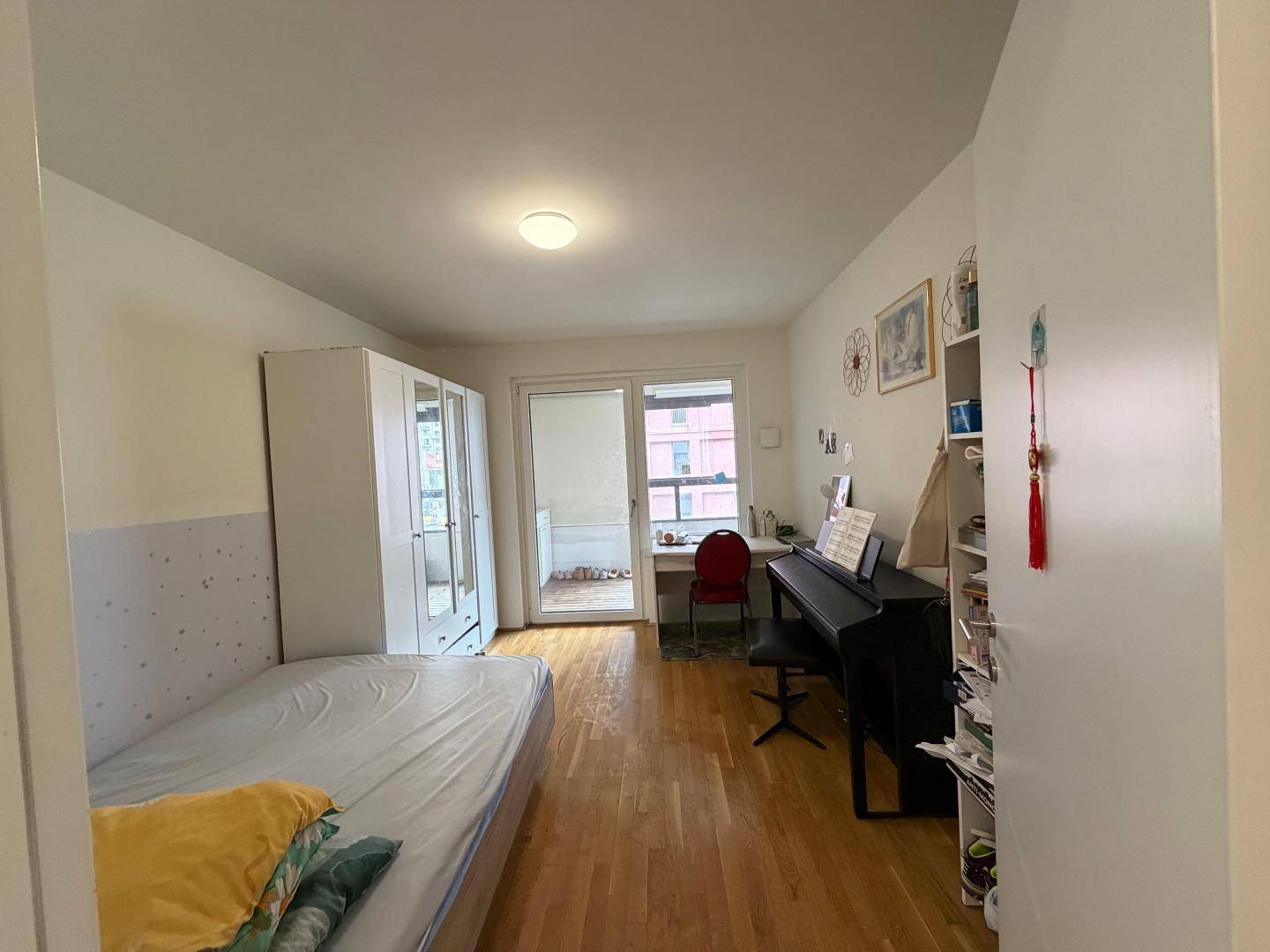 Schlafzimmer 3