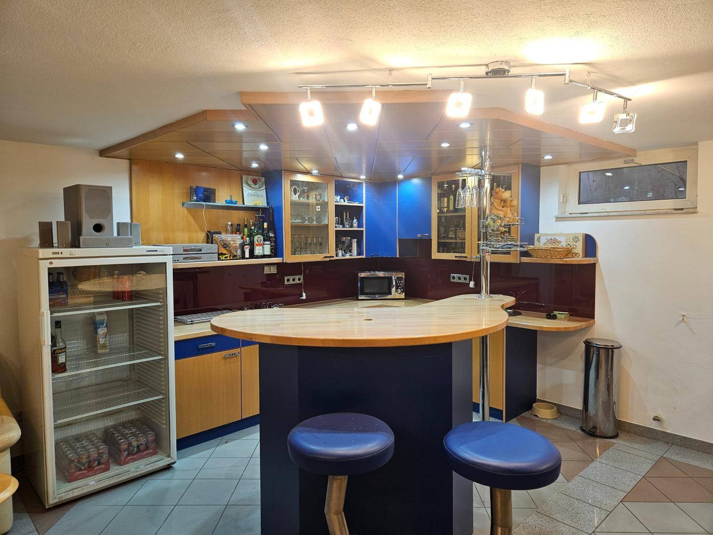Kellerbar