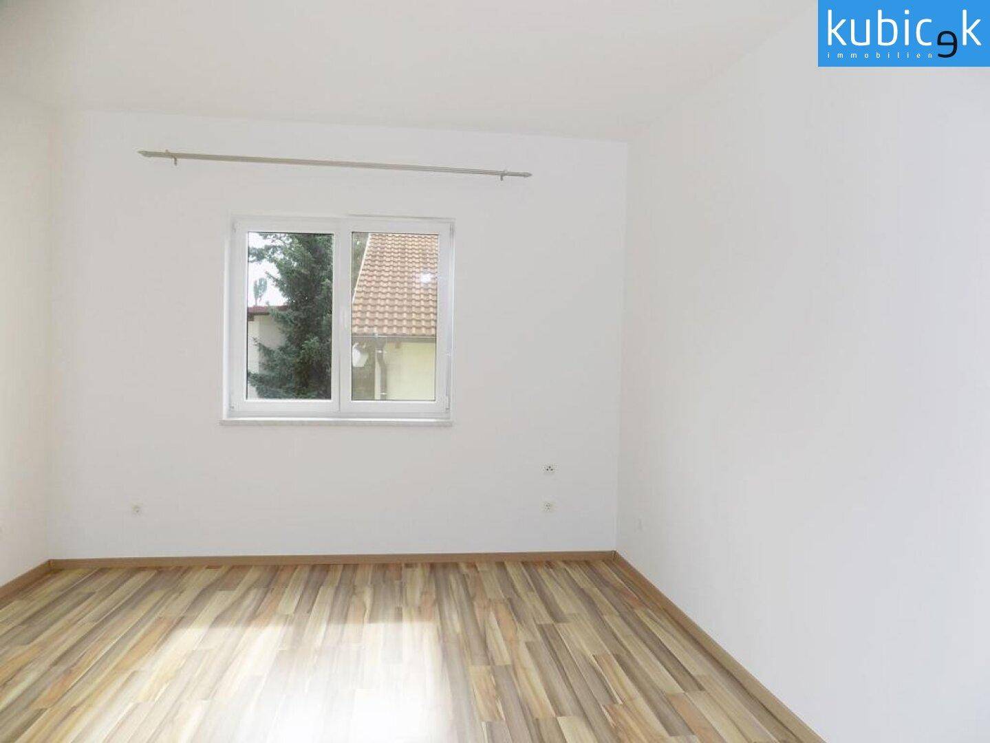 Zimmer 4 im OG