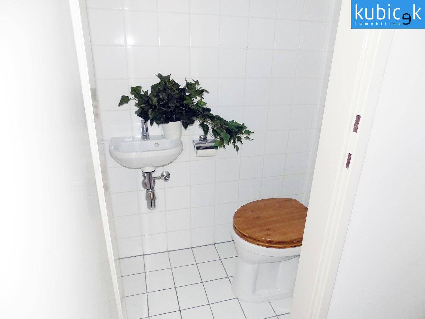 Fliesen-WC