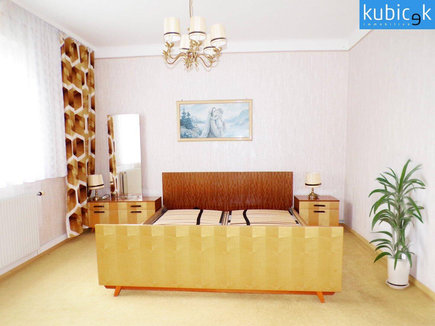 Schlafzimmer OG