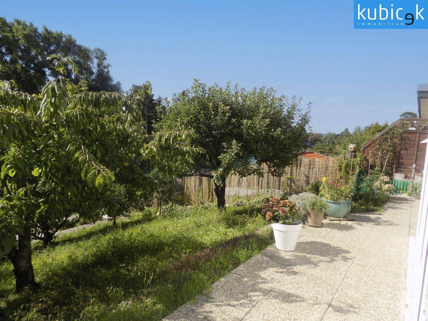 Garten in Hanglage