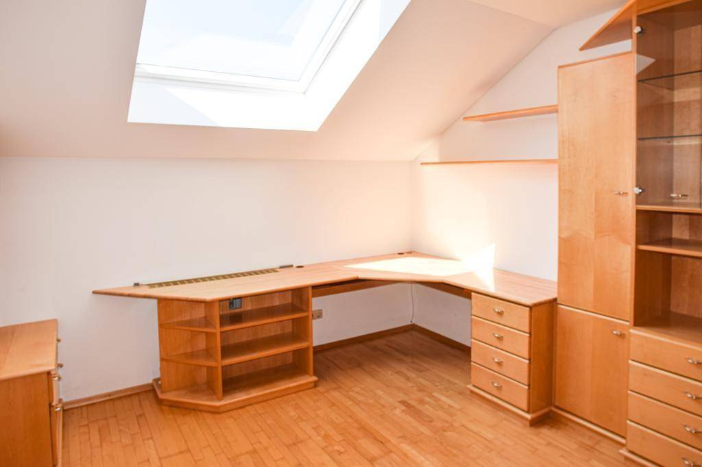 Schlafzimmer 2 od. Büro