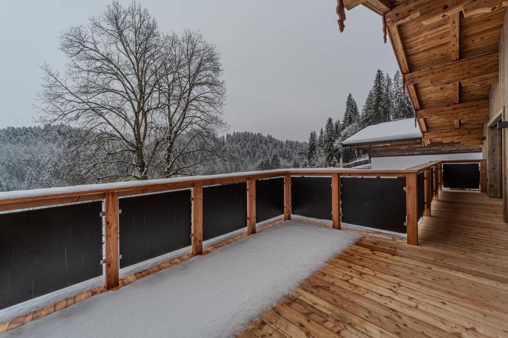 Südbalkon/Terrasse mit Kitzbüheler Horn Blick