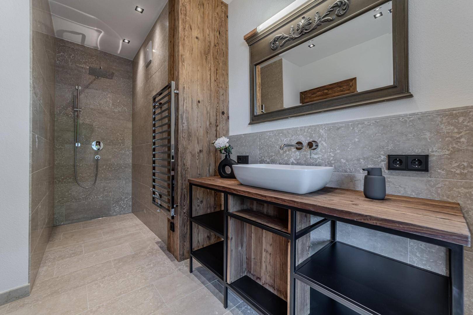 Badezimmer im EG