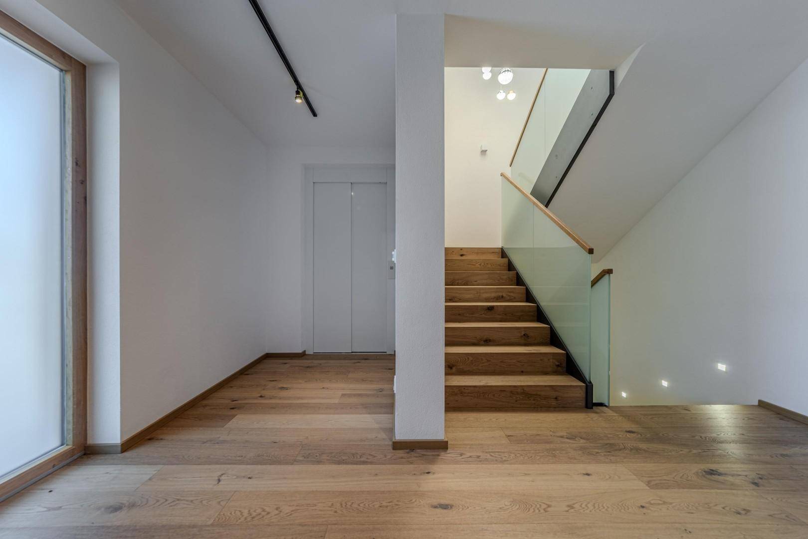 EG Diele/Garderobe/Lift