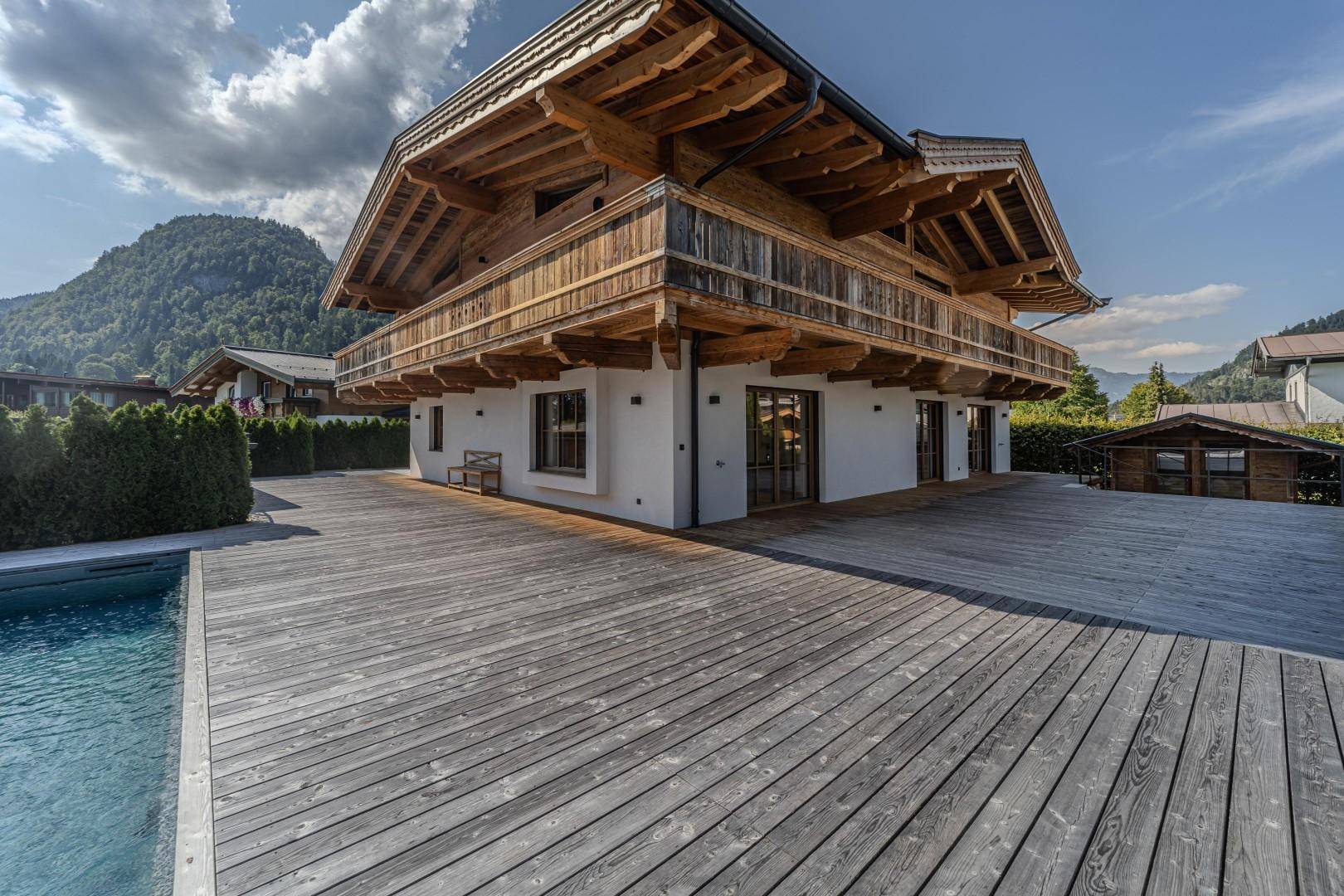 Alpenchalet mit Outdoor Pool und Saunahaus - Ansicht 3